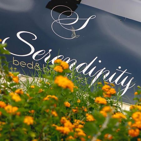 Serendipity B&B メッシーナ エクステリア 写真